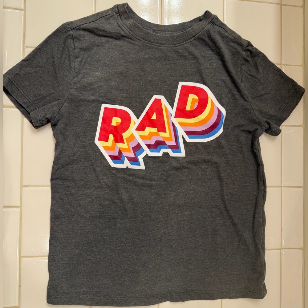 Cat & Jack Boys T Shirt size S 6/7